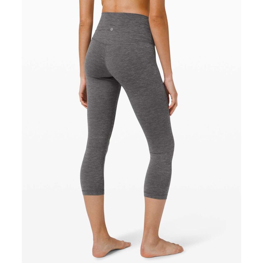 Lululemon Align Crop 21”- Nulu fabric - Size 6 - Heathered Gray